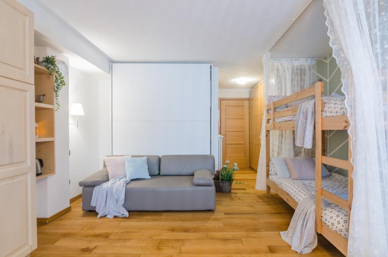 Villa Recla Ronzone Eksteriør billede