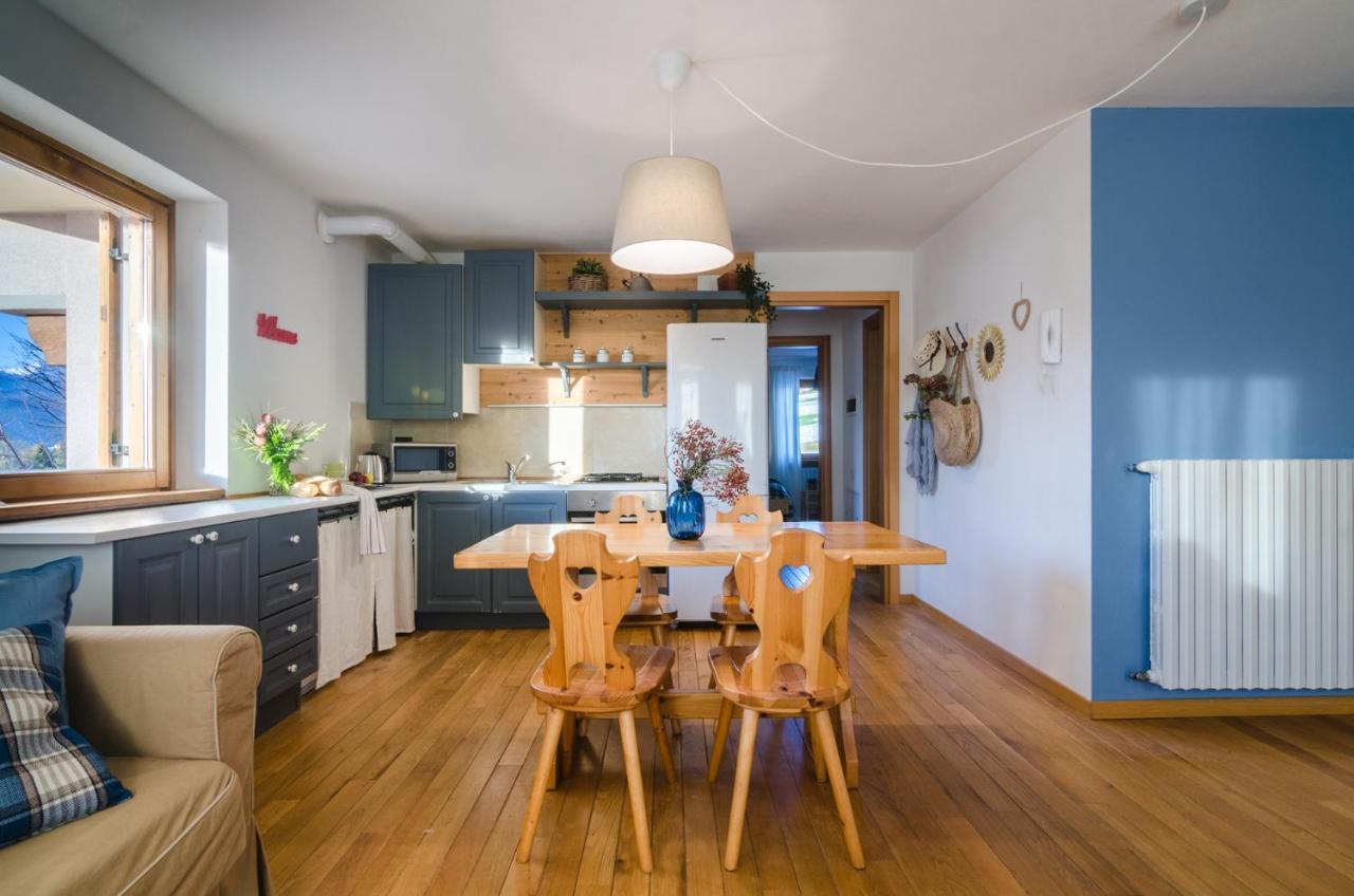 Villa Recla Ronzone Eksteriør billede