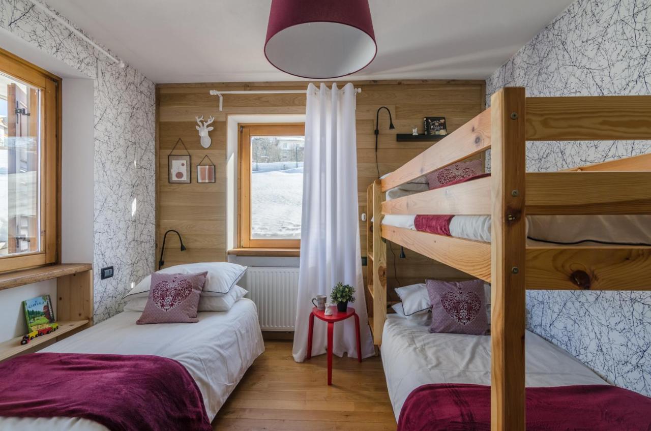 Villa Recla Ronzone Eksteriør billede